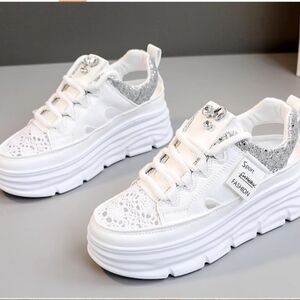women shoes Athletic Shoes